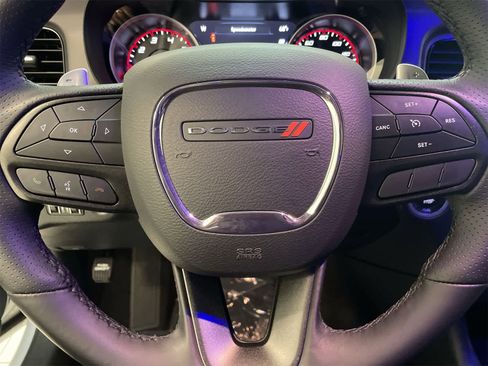 Used 2023 Dodge Charger R/T w/ Plus Group image 10