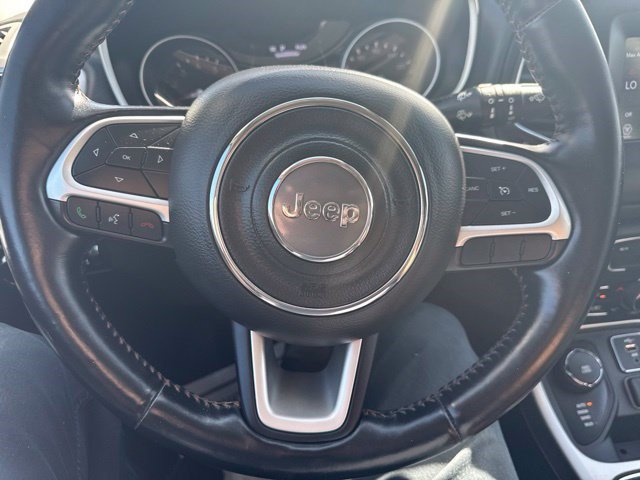Used 2020 Jeep Compass Latitude w/ Cold Weather Group AWD/4WD image 21