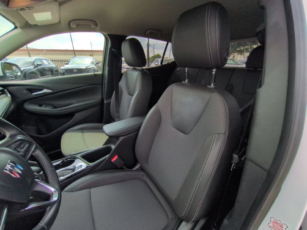 Used 2026 Buick Encore GX Preferred FWD image 21