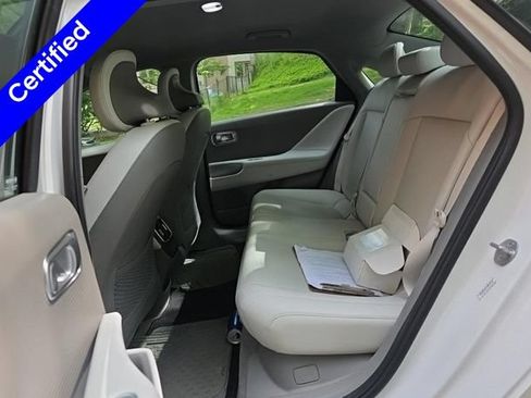 Used 2023 Hyundai Ioniq 6 SEL AWD/4WD image 9