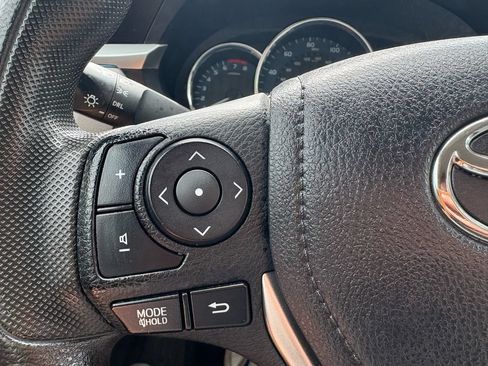 Used 2016 Toyota Corolla LE FWD image 20
