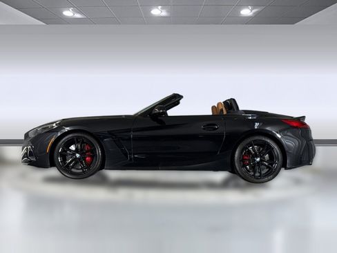 Used 2025 BMW Z4 M40i w/ Premium Package RWD image 2