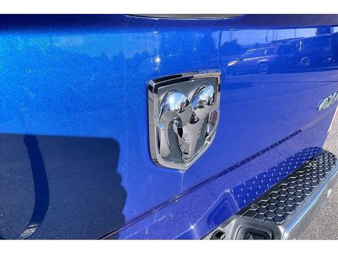 Used 2017 RAM 2500 Laramie image 32