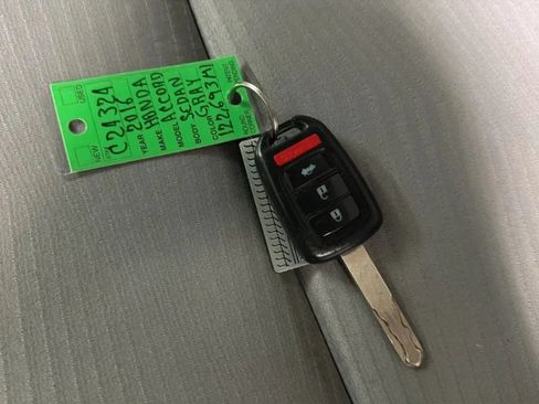 Used 2016 Honda Accord LX image 23