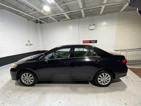 Used 2013 Toyota Corolla LE image 3