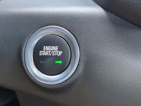 Used 2023 GMC Terrain SLT AWD/4WD image 26