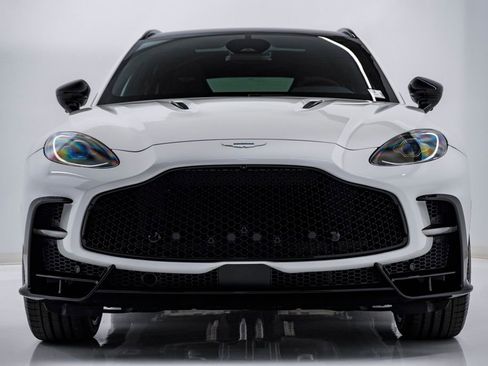 New 2026 Aston Martin DBX S image 5