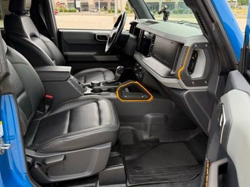 Used 2023 Ford Bronco Badlands AWD/4WD image 18