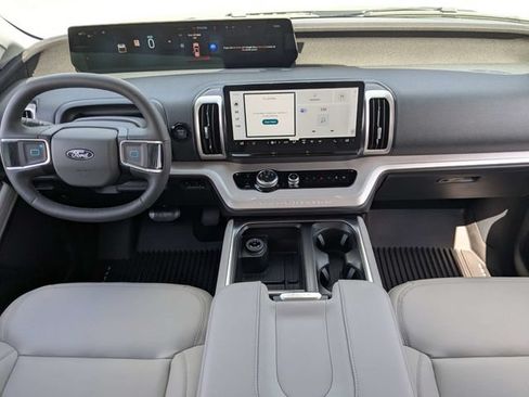 New 2026 Ford Expedition Max Active RWD image 15