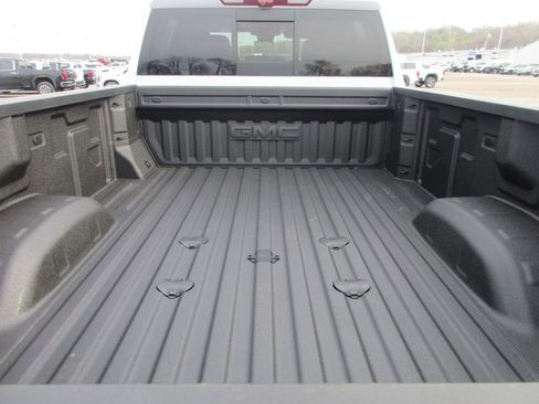 New 2026 GMC Sierra 3500 Denali w/ Denali Reserve Package AWD/4WD image 7