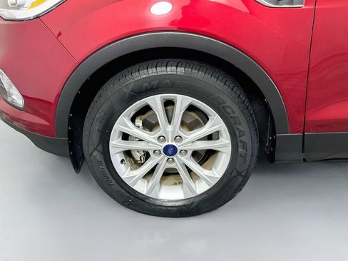 Used 2018 Ford Escape SEL w/ Ford Safe & Smart Package FWD image 30