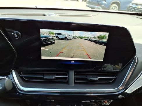 New 2026 Chevrolet Trax RS w/ Driver Confidence Package FWD image 12