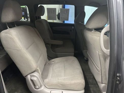 Used 2014 Honda Odyssey LX image 17