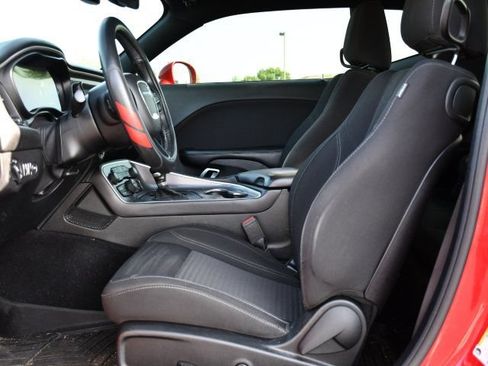 Used 2019 Dodge Challenger SXT w/ Blacktop Package RWD image 16