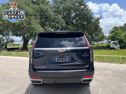 Used 2024 Cadillac Escalade ESV Premium Luxury Platinum AWD/4WD image 6