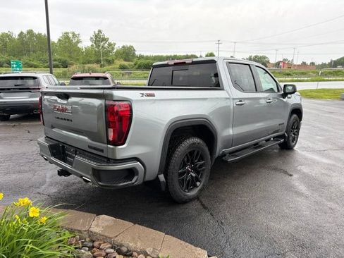 Used 2025 GMC Sierra 1500 Elevation AWD/4WD image 5