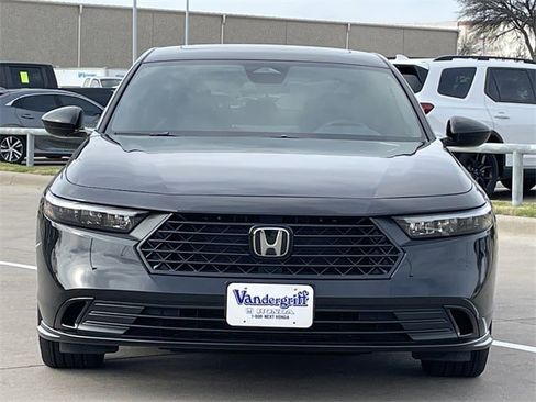 Certified 2025 Honda Accord Sport image 7