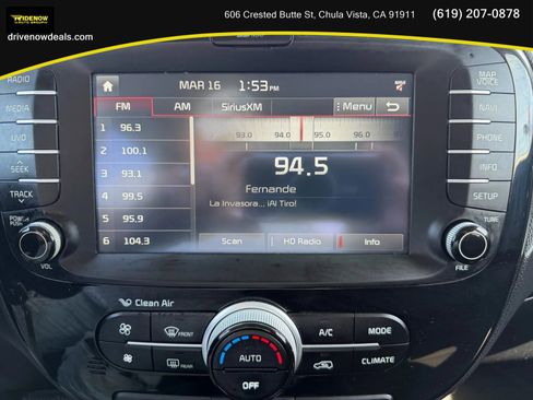 Used 2014 Kia Soul + w/ Audio Package image 21