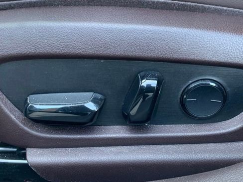 Used 2019 Lexus ES 350 w/ Premium Package FWD image 5