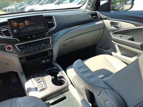 Used 2021 Honda Pilot EX-L image 14
