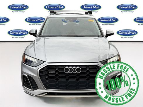 Used 2022 Audi Q5 2.0T Premium w/ Convenience Package image 2