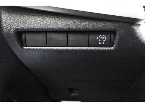 New 2026 Nissan Kicks SV w/ Charging Package FWD image 20