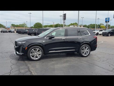 New 2024 Cadillac XT6 Premium Luxury AWD/4WD image 5