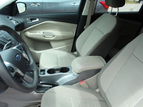 Used 2013 Ford Escape SE FWD image 11