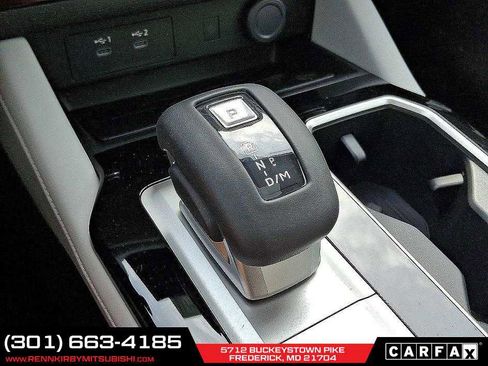 New 2025 Mitsubishi Outlander AWD image 15