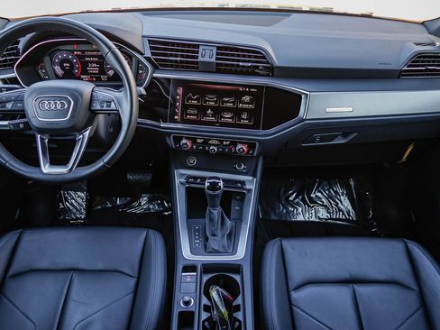 Certified 2023 Audi Q3 2.0T Premium w/ Convenience Package image 14