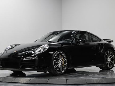 Used 2015 Porsche 911 Turbo S w/ Premium Plus Package image 2