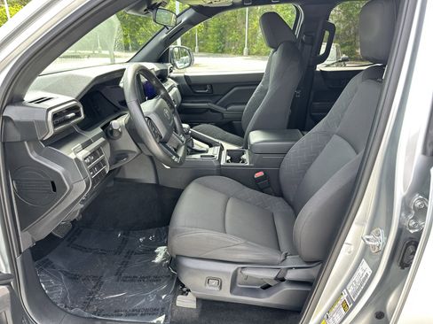 Used 2025 Toyota Tacoma SR image 16