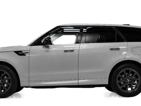 Used 2025 Land Rover Range Rover Sport Dynamic SE AWD/4WD image 6