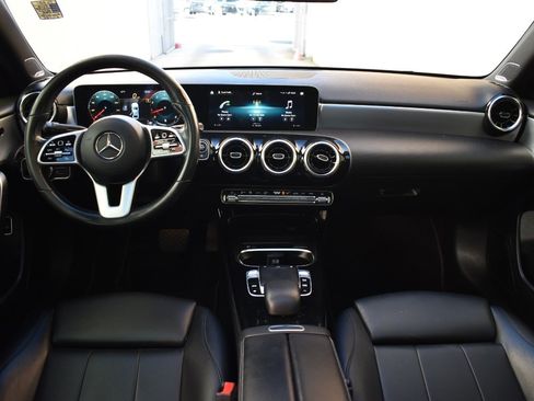Used 2019 Mercedes-Benz A 220 4MATIC image 23