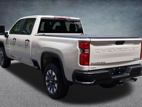 Used 2026 Chevrolet Silverado 2500 Custom w/ Custom Value Package AWD/4WD image 19