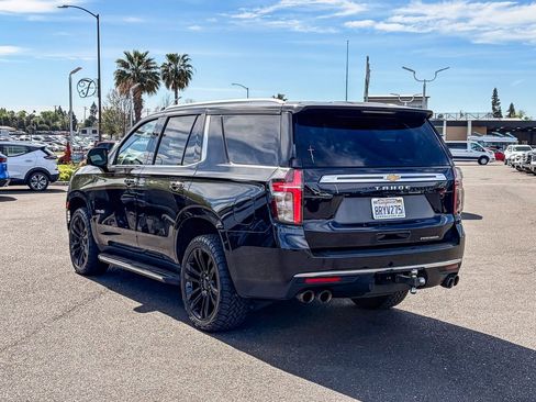 Used 2021 Chevrolet Tahoe Premier w/ Premium Package image 2