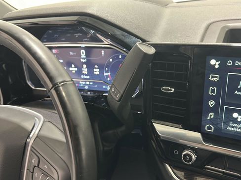 Used 2024 GMC Sierra 3500 SLE w/ SLE Value Package image 15