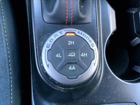 Certified 2023 Ford Bronco Heritage Edition image 35