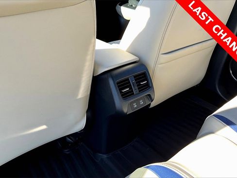 Certified 2025 Acura ADX A-Spec image 33