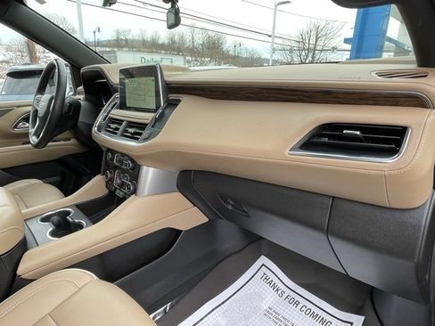 Used 2024 Chevrolet Tahoe Premier w/ Premium Package image 43