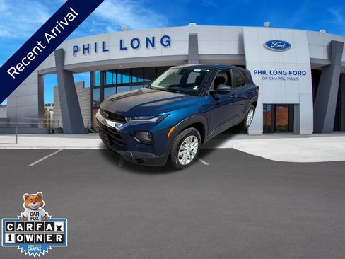Used 2021 Chevrolet TrailBlazer LS AWD/4WD image 1