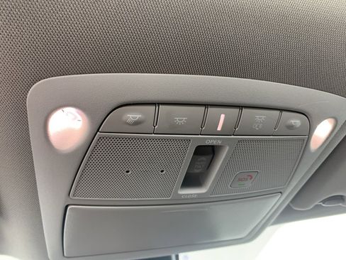 Used 2023 Nissan Maxima SL image 28