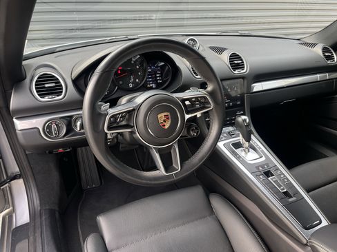 Certified 2024 Porsche 718 Boxster image 4