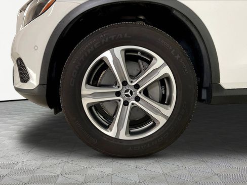 Certified 2019 Mercedes-Benz GLC 300 4MATIC image 34