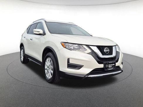 Used 2018 Nissan Rogue SV AWD/4WD image 3