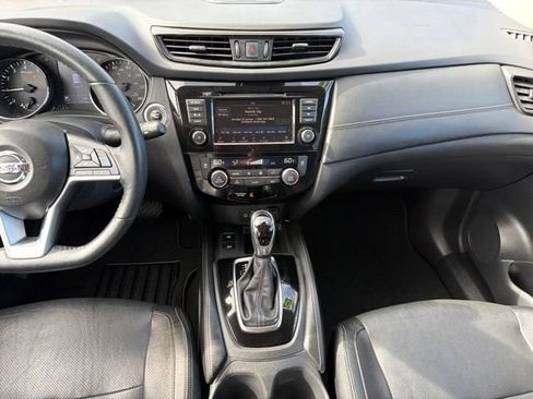 Used 2020 Nissan Rogue SL w/ Premium Package AWD/4WD image 20