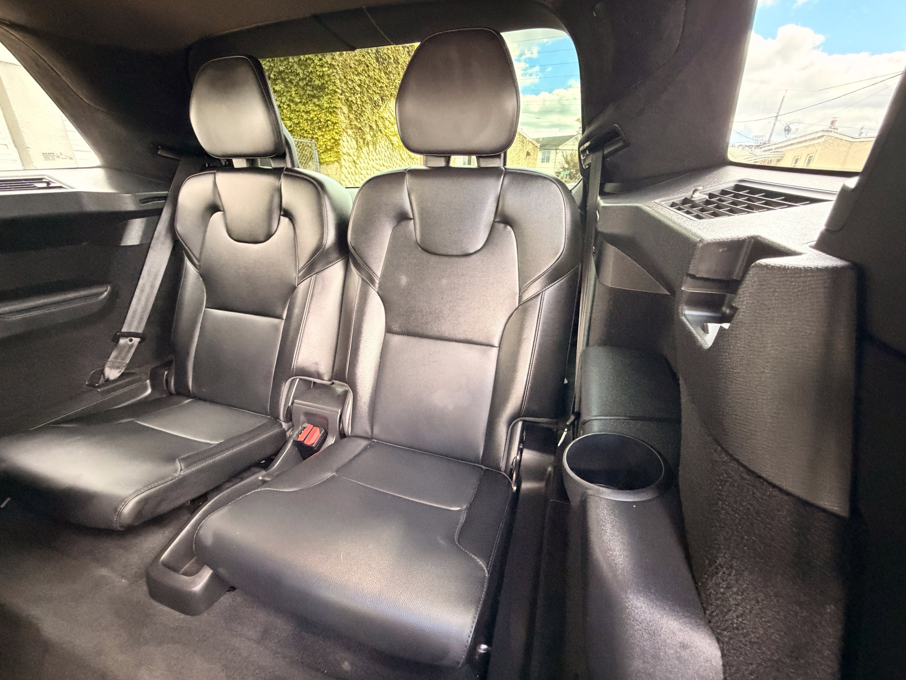 Used 2022 Volvo XC90 T5 Momentum w/ Climate Package AWD/4WD image 20