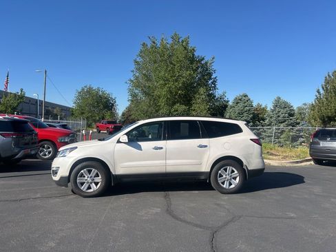 Used 2014 Chevrolet Traverse LT AWD/4WD image 8