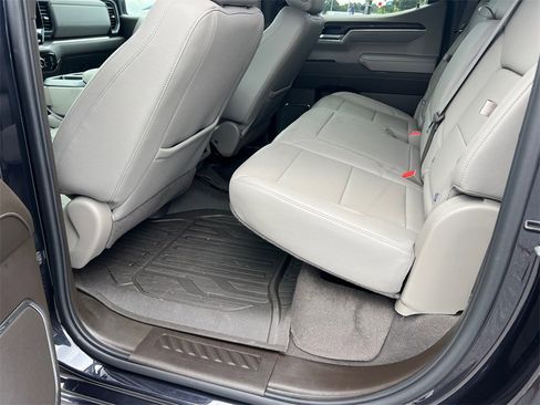 Used 2024 GMC Sierra 1500 SLT image 20