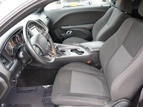 Certified 2016 Dodge Challenger R/T w/ Cold Weather Group image 15